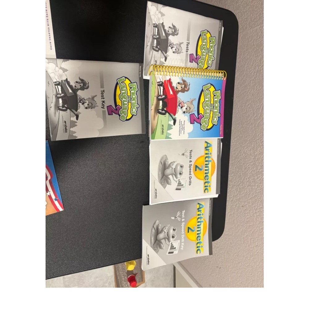 Abeka 2nd grade curriculum. This is the parent and child kit.